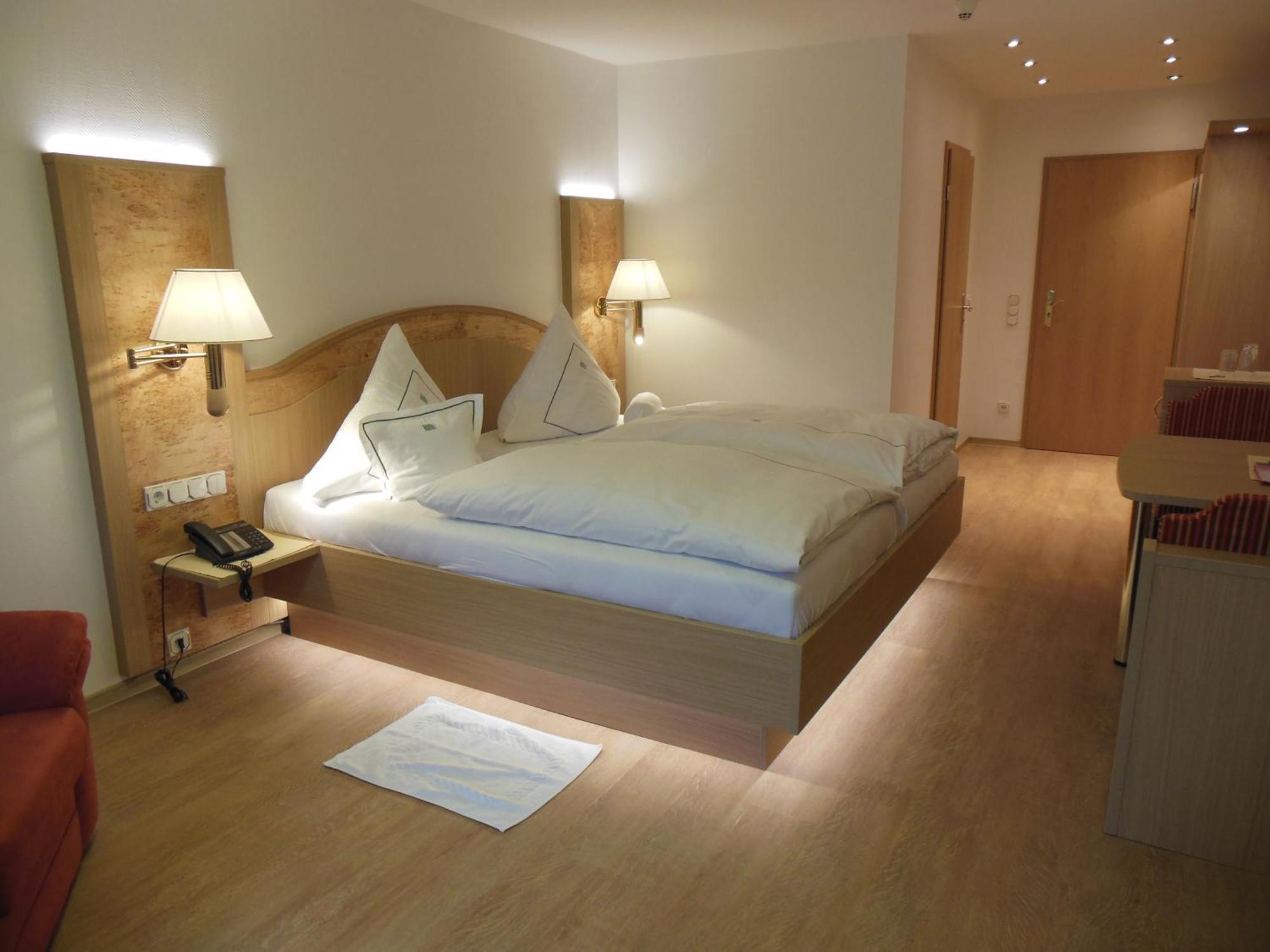 Schwalbach Hotel Muehlenthal Gmbh מראה חיצוני תמונה